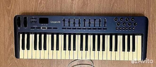 Мидиклавиатура M-Audio Oxygen49