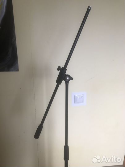 Стойка для микрофона журавль