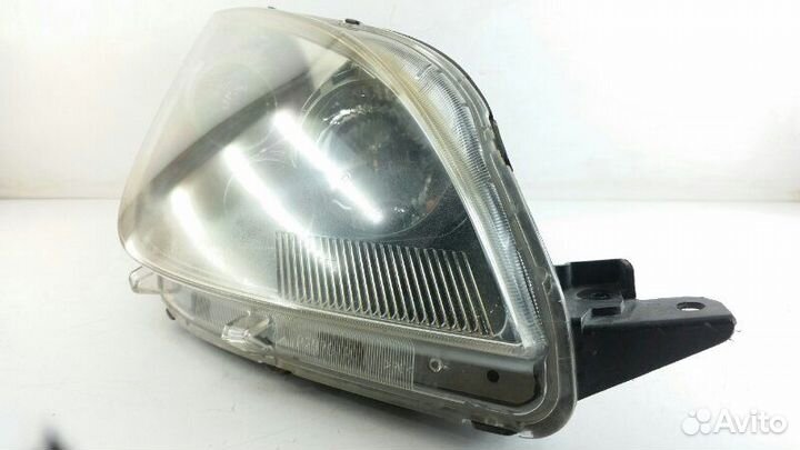 Фара правая Mitsubishi Colt Z25A 2007