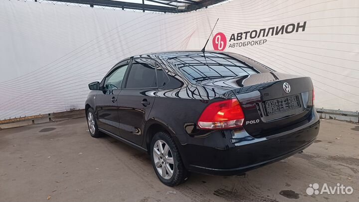 Volkswagen Polo 1.6 AT, 2013, 126 000 км