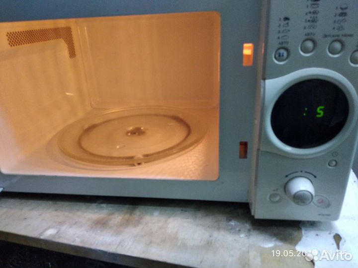 Микроволновая печь Samsung