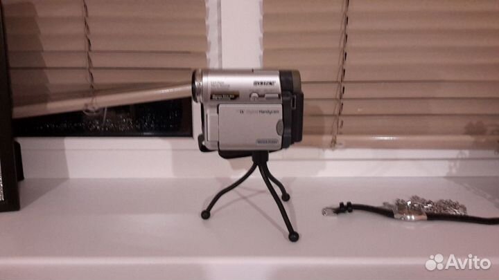 Видеокамера sony DCR-trv33e (digital video cmera)