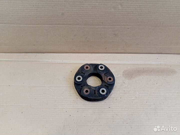 Эластичная муфта BMW X1 (E84)