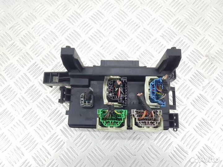 P05087269AH Блок предохранителей Chrysler 300C