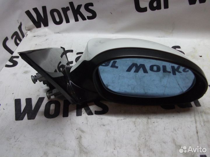 Правое боковое зеркало BMW E87