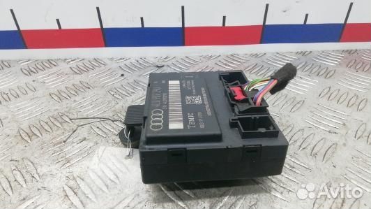 Блок комфорта audi Q7 (MUK25M303)