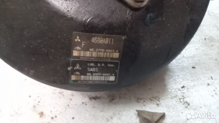 Вакуумник Mitsubishi Lancer 10