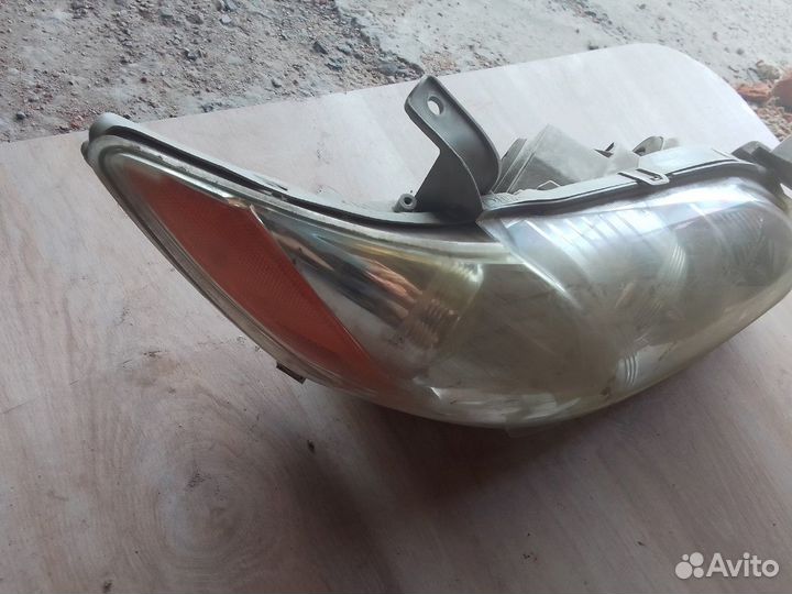 Фара правая Toyota Camry V40 галоген