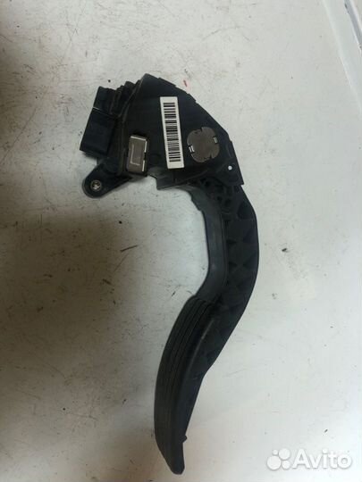 Педаль газа (электронная) Renault Scenic 3