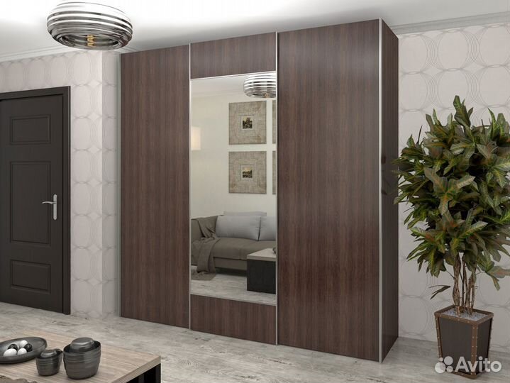 Шкаф-купе трехстворчатый 