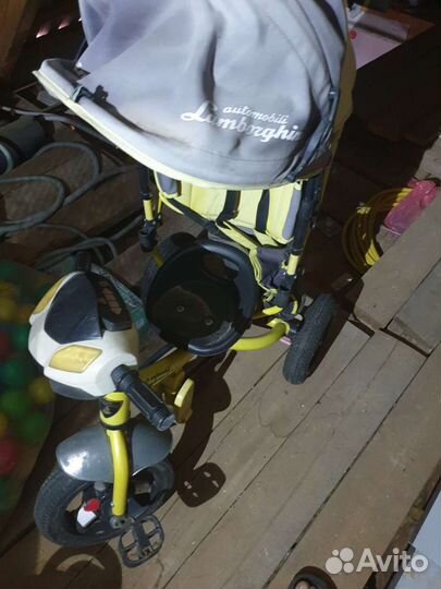 Детский трехколесный велосипед lamborghini