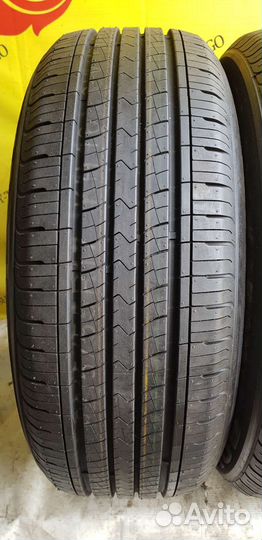 Kumho Solus KH16 215/55 R17 93V