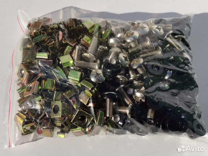 Рэковый крепеж М6 - винт, шайба, гайка (200 штук)