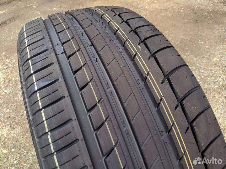 Triangle TH201 245/40 R20 95Y