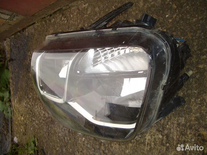 Фара левая Рено Дастер с15