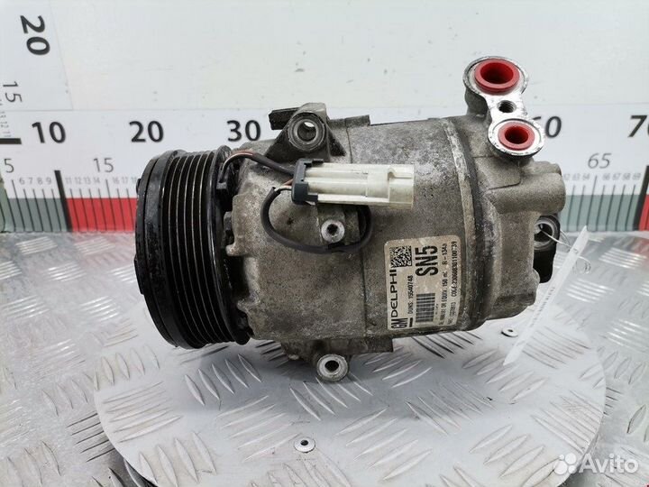 Компрессор кондиционера для Opel Zafira B 13370913