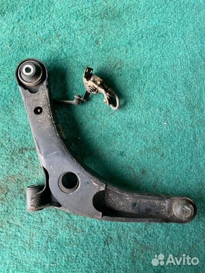 Рычаг передний правый Mitsubishi Outlander CW6W