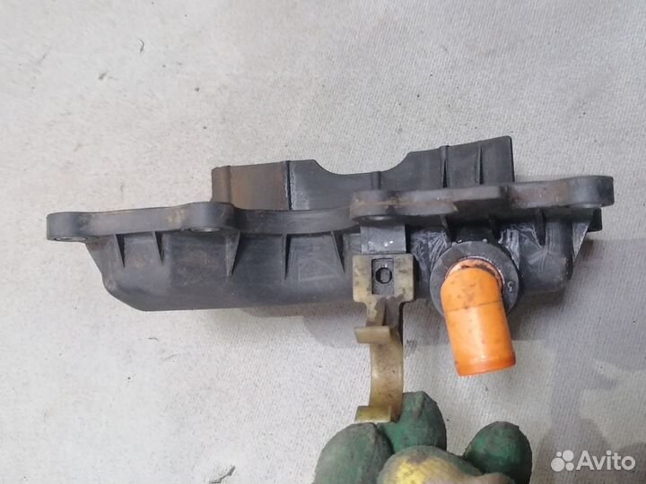 Маслоотделитель (сапун) Ford Focus II 2005-2008