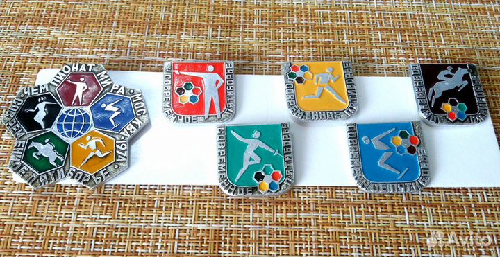 Коллекционный набор значков СССР - 