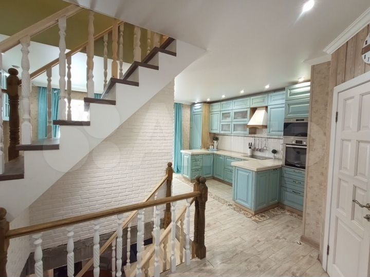 Таунхаус 120 м² на участке 1 сот.