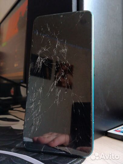 Samsung Galaxy A3 (2017) SM-A320F/DS, 2/16 ГБ