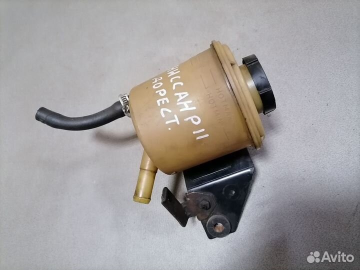 Бачок гур Nissan Primera P11 1996-2002