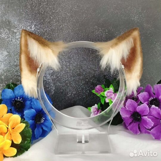 Бежевые кошачьи ушки на ободке