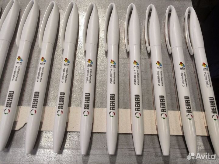 Цветная печать на коже, пластике, дереве и т.д