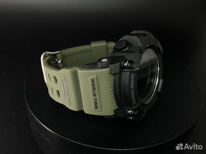 Тактические часы с компасом