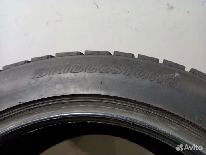 Bridgestone Blizzak VRX 255/45 R18 99S