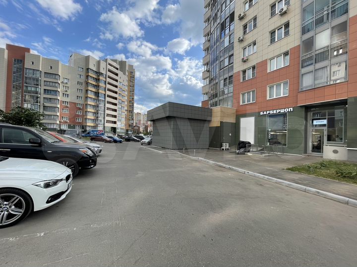 Аренда под универсам, ресторан, 423 м²