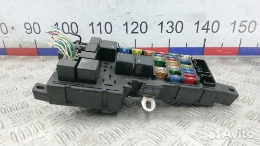 Блок предохранителей volvo S80 1 (NBE08M101)