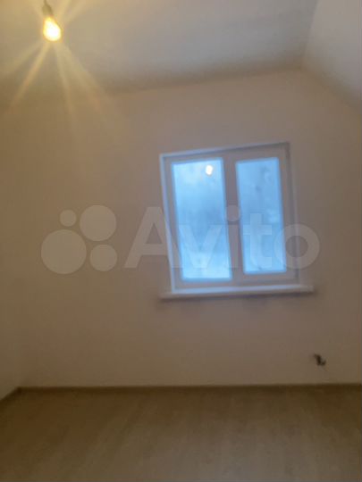 Дом 168 м² на участке 6 сот.