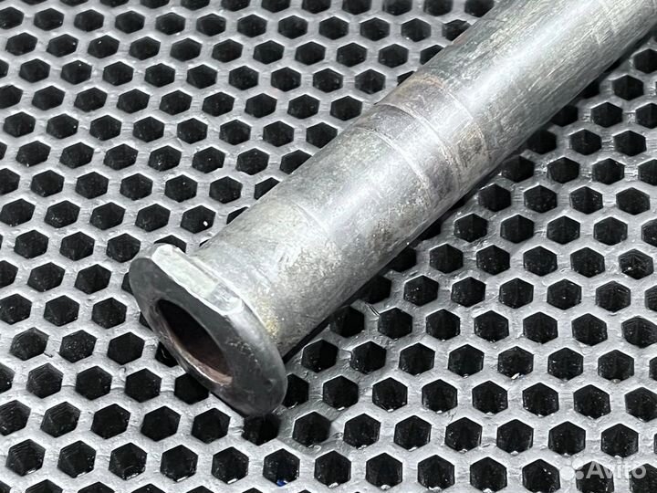 Задняя ось Suzuki RM-Z 450 2005-2007