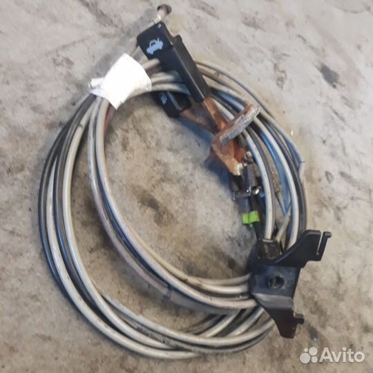 Трос лючка и крышки багажника Мицубиси Лансер 9