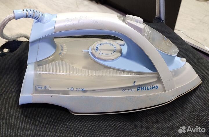 Утюг паровой Philips GC3390
