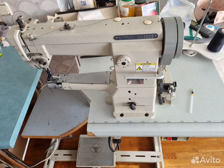 Промышленная швейная машина typical