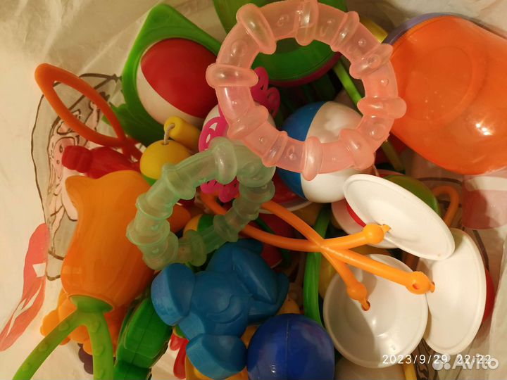 Детские игрушки