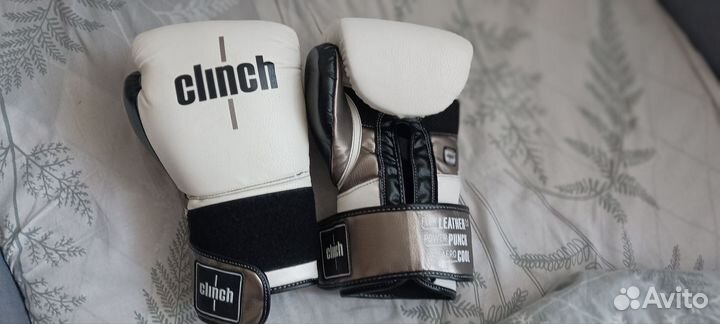 Боксерские перчатки 16 oz Clinch flex leather