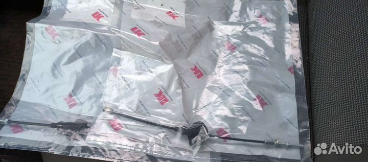 Трос ручника, стояночного тормоза