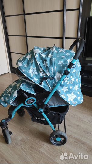 Прогулочная коляска