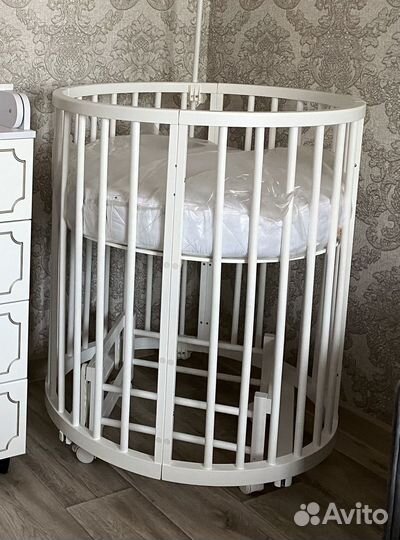 Детская кроватка трансформер с маятником