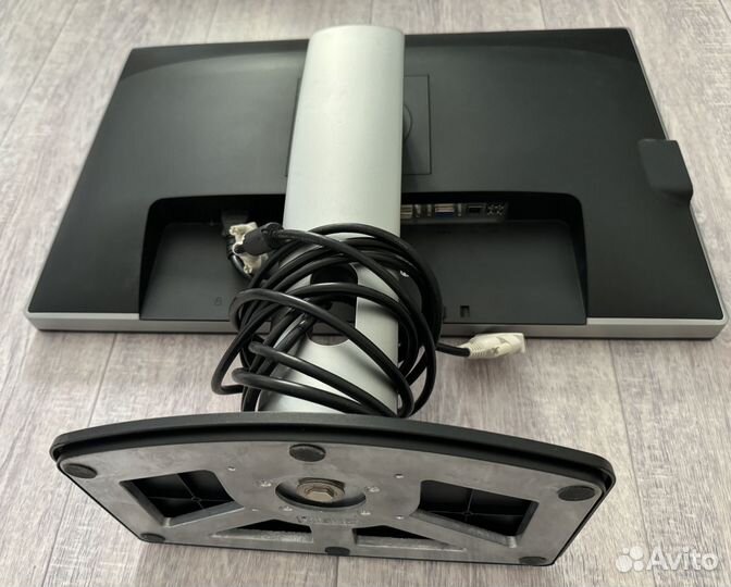 Монитор Dell U2412M 24