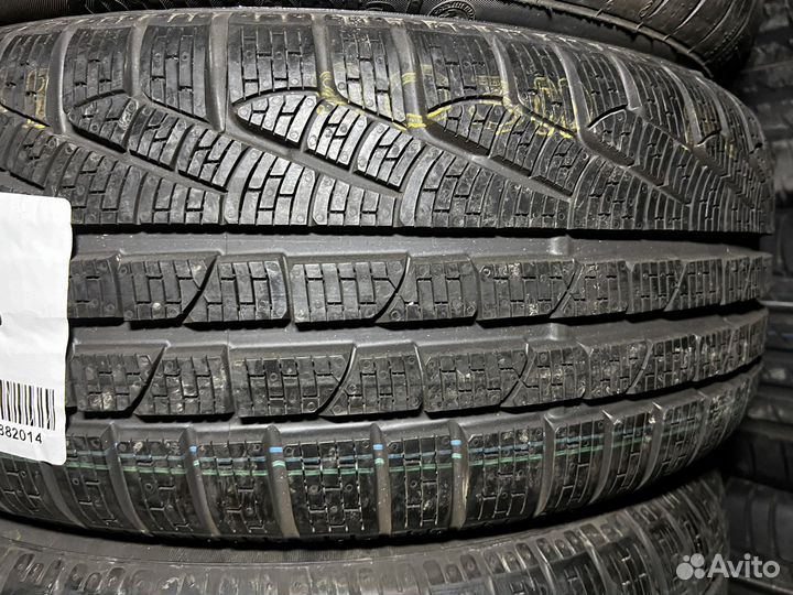 Pirelli Winter Sottozero 240 Serie II 225/45 R18