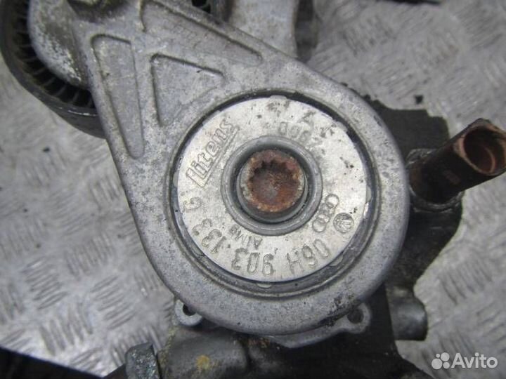 Кронштейн генератора Audi A4 B8/8K 2010 06H903143E