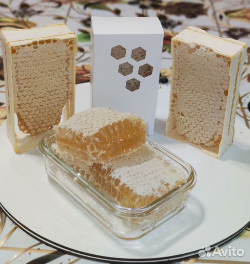 Мед в сотах