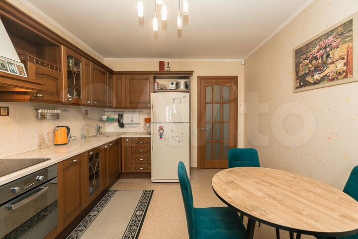 4-к. квартира, 126 м², 5/6 эт.