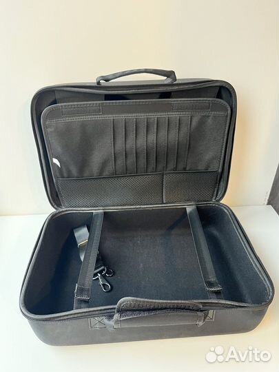 Сумка-кейс черного цвета для PlayStation 5