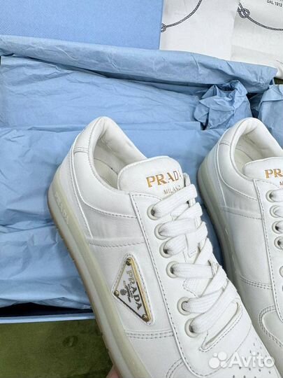 Кроссовки Prada