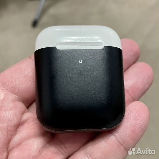 Кейс наушников AirPods 2